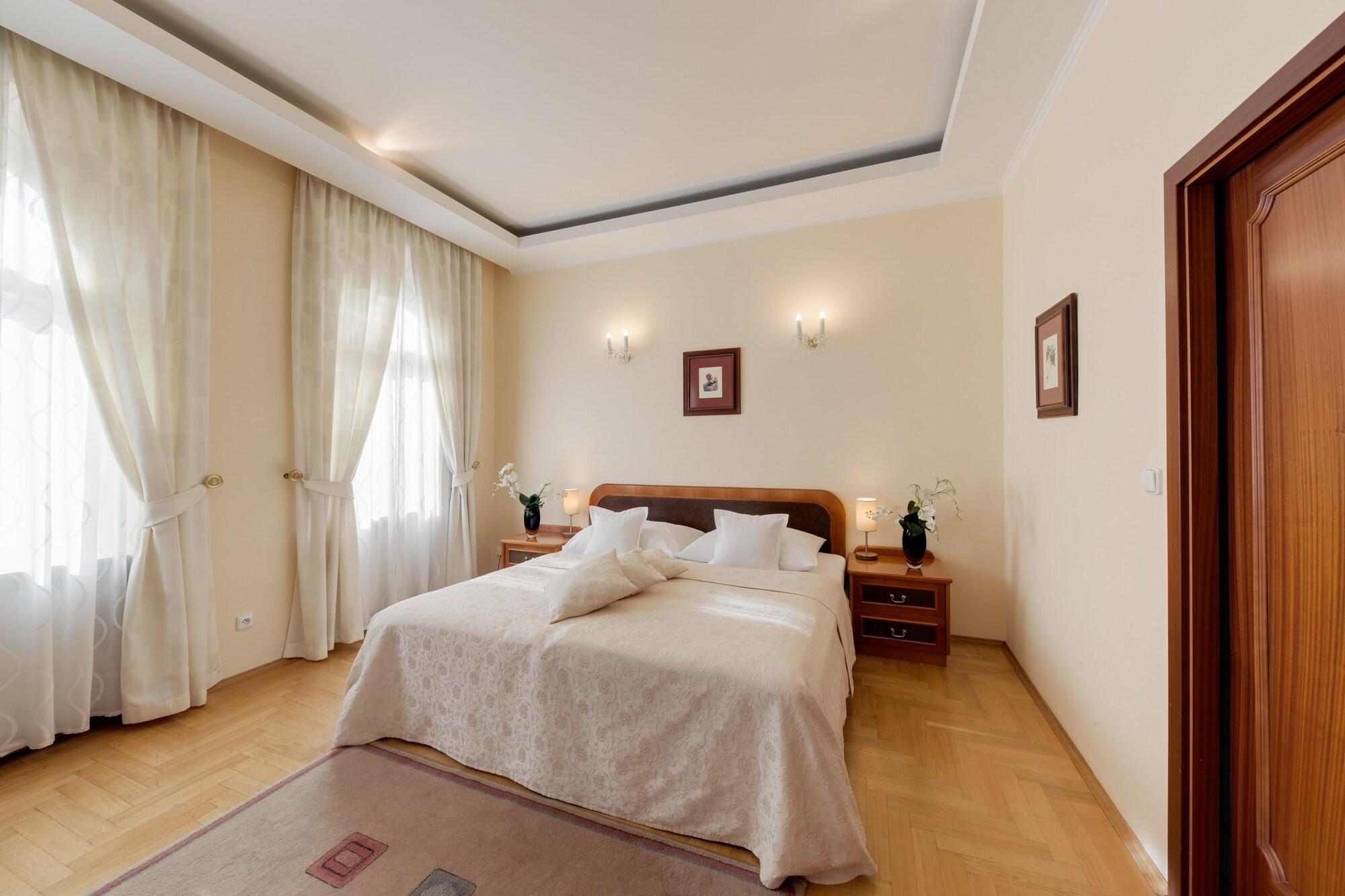 Louren Hotel Prag Eksteriør billede