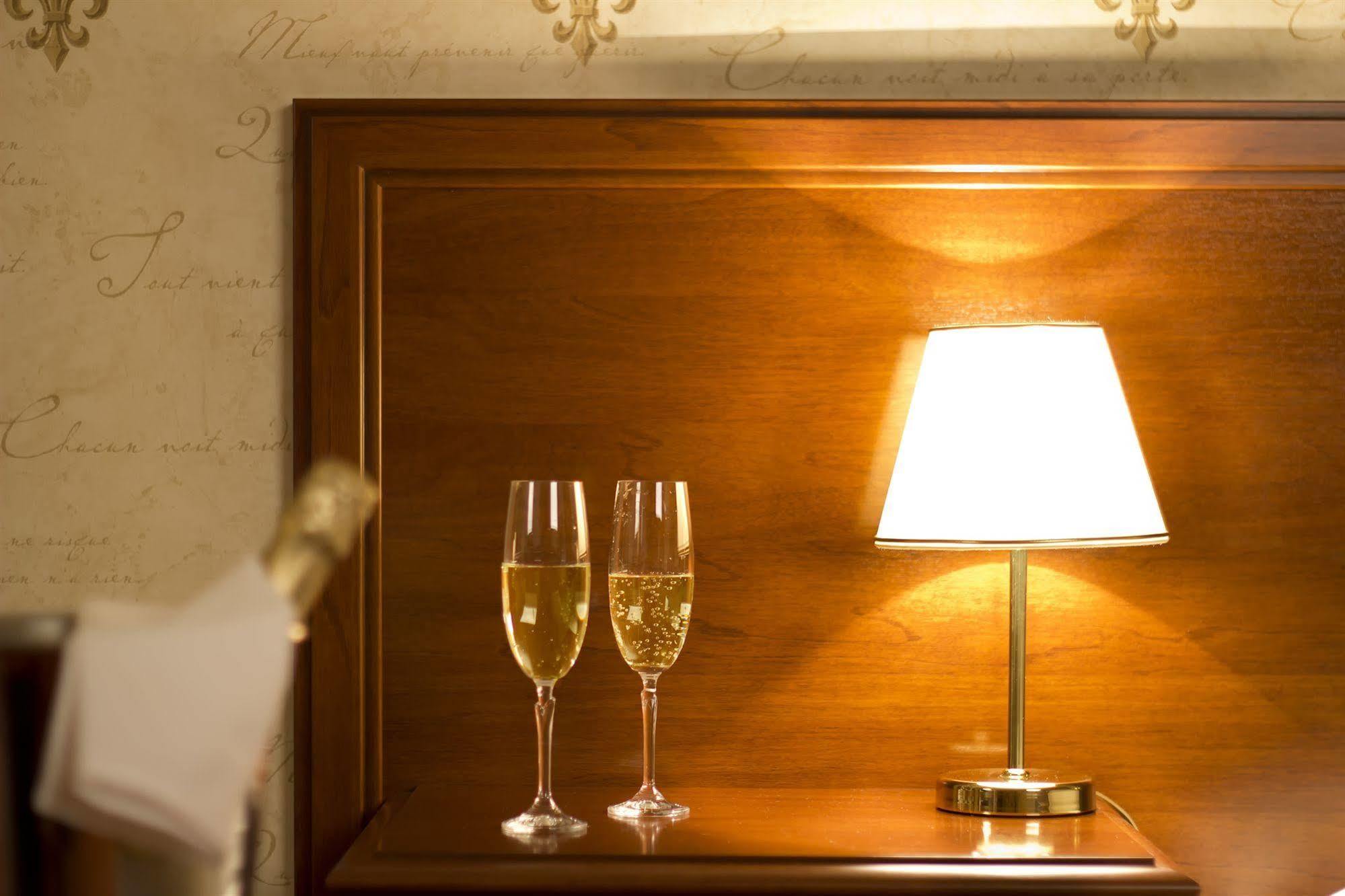 Louren Hotel Prag Eksteriør billede