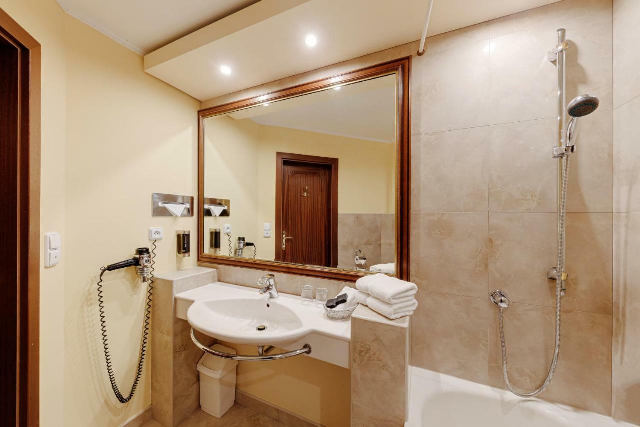 Louren Hotel Prag Eksteriør billede