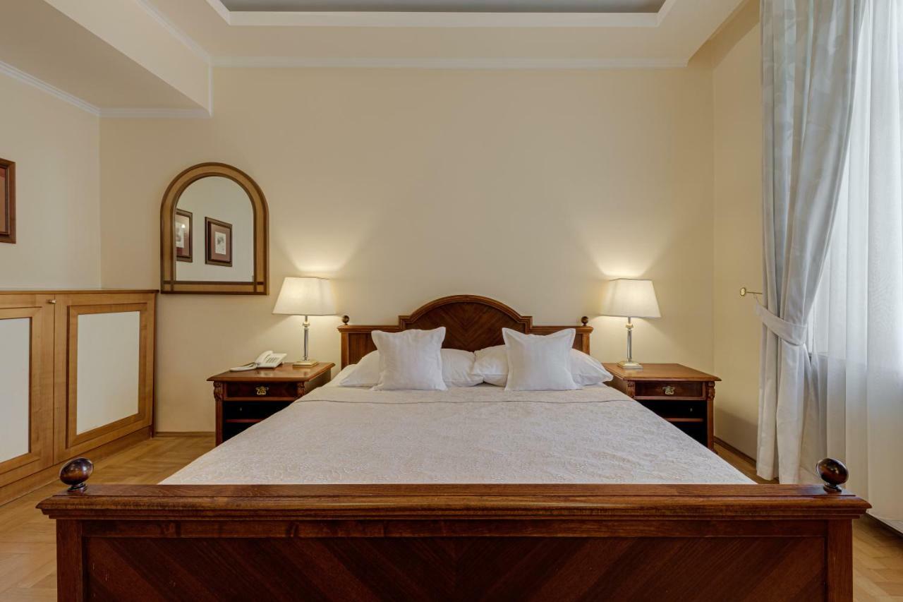 Louren Hotel Prag Eksteriør billede